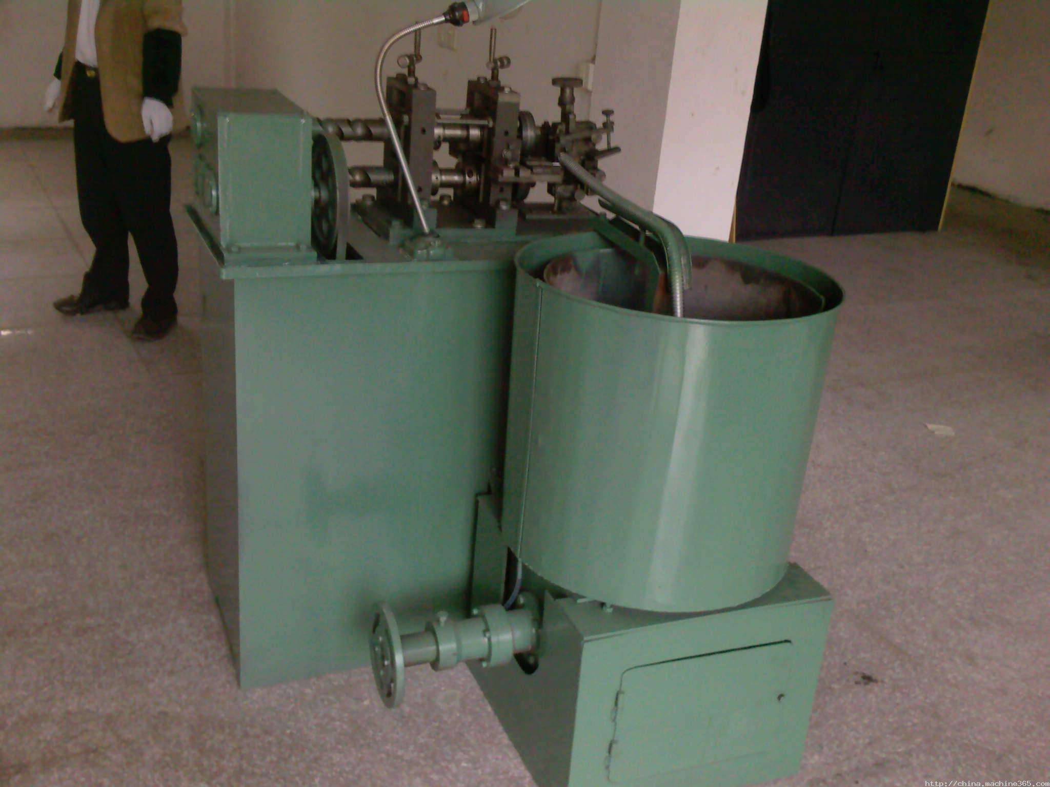 卷管機(jī) 卷管機(jī)